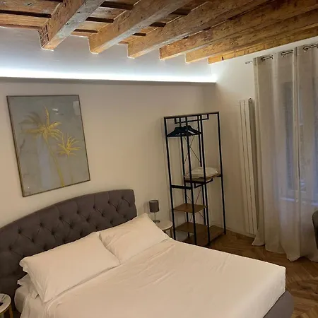 Apartament Brera La *
